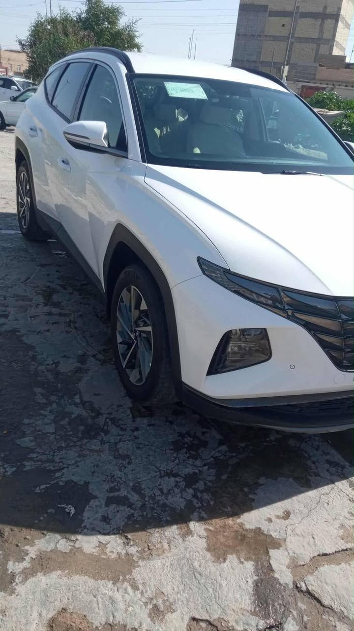 سلام عليكم توكسان موديل 2024 فول مواصفات عده البنراما كفاله عامه ماشيه 41الف مكان سياره نجف للاستفسار *********** النجف, العراق
