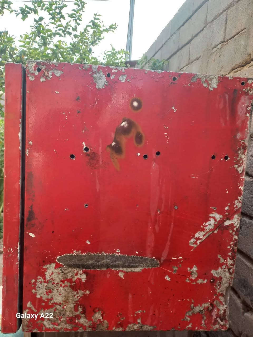 للبيع صندوك طول متر
ارتفاع 65
عرض 58
***********
