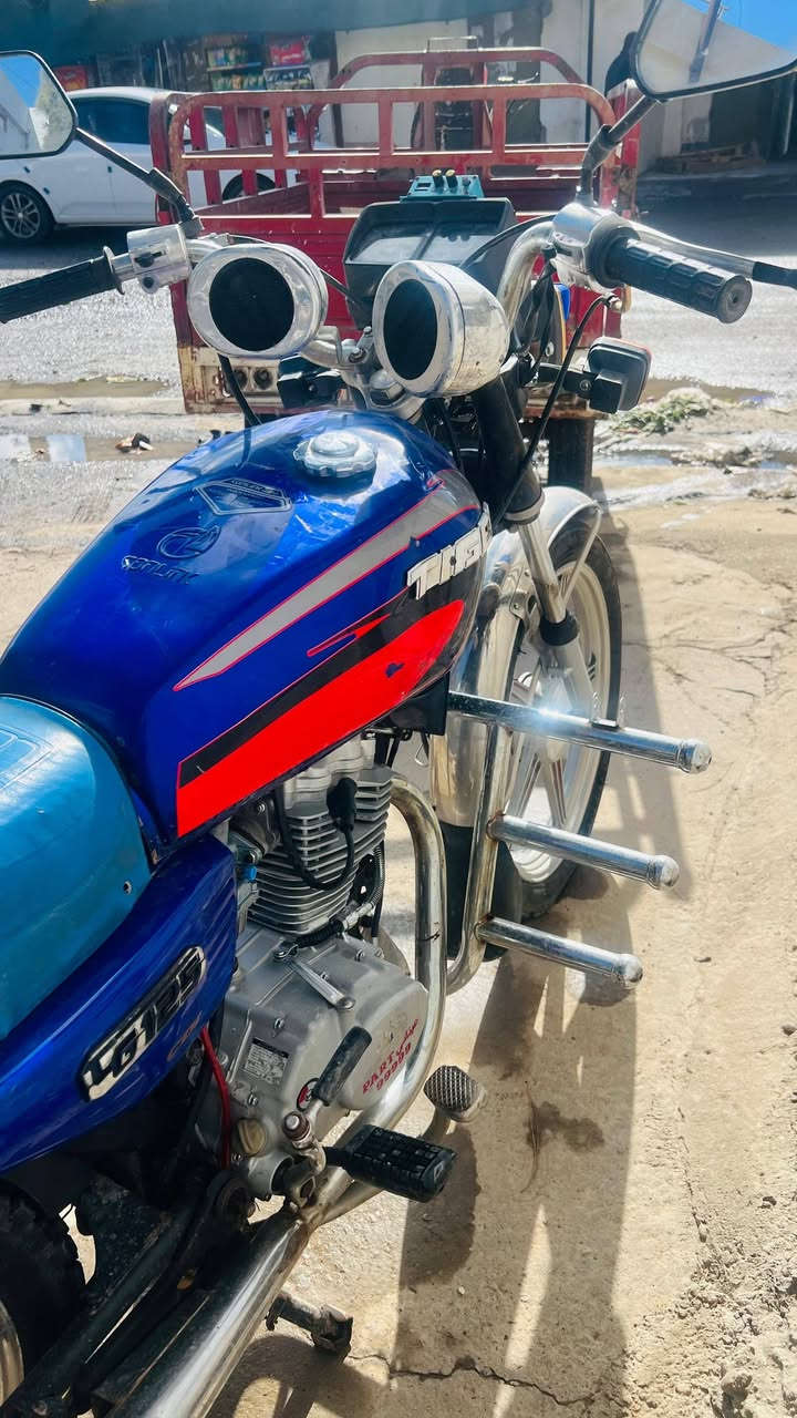 اسلام عليكم موطور عيتاني للبيع موديل 2019كهربائية شغال محرك مامفتوح نشاط فول تايرات جدد باتري جديد وزن ثقيل درع بي السعر370وبي مجال قليل لا تجي تكول 300ما ابيع المكان جنوب الموصل ناحيه الشوره الرقم ***********
