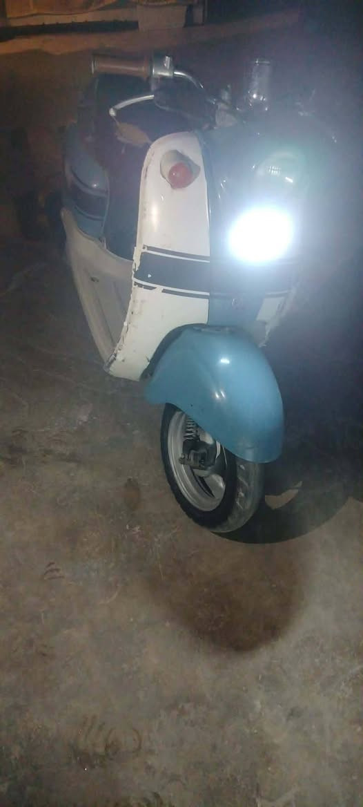 سلام عليكم 
ماطور عبد الحليم نضيف 
للبيع او. مراوس ب ايراني أو نامه


**إذا كنت صاحب هذا الإعلان وتريد حذفه لأي سبب، رجاءا أرسل رسالة إلى الدعم الفني**