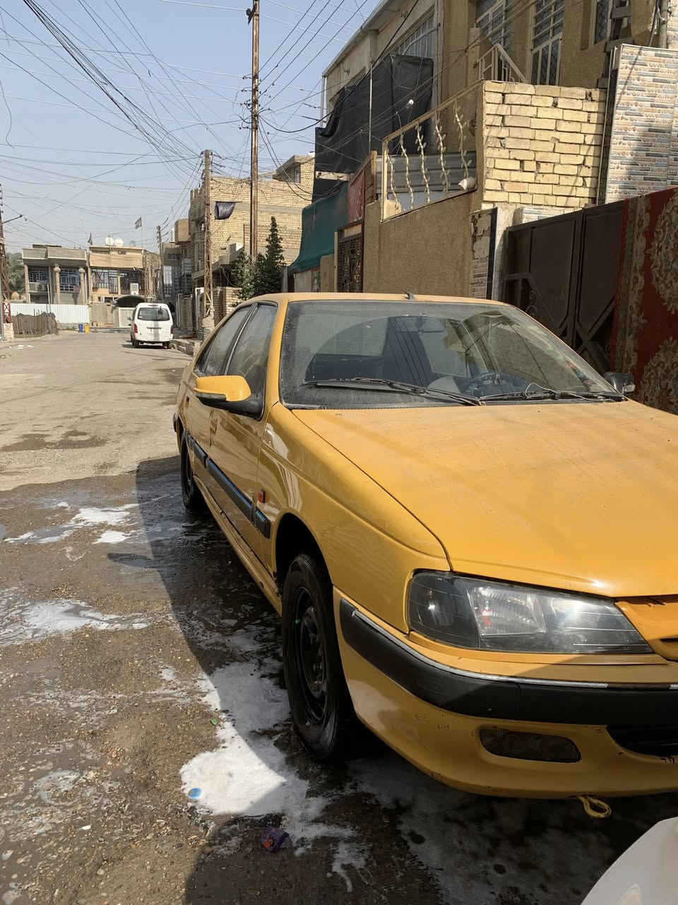 بيجو بارص 2013  
السيارة لأضربه لا صبغ بيها قطعه واحد البنيد  التبريد شغل الكهربائيات شغله السعر ٣٧وبيها مجال  العنوان بغداد الزعفرانية ***********
