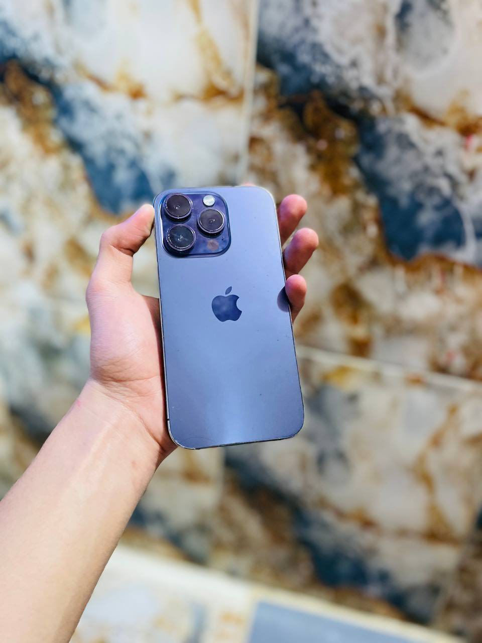 14 برو فقط الصغير للبيع مبدل شاشه والوانها حلوه بطاريه 80 بي فطر بلضهر مثل ماموضح بلصوره مامئثر سعره 500 وبي مجال مكاني ناصريه مركز


**إذا كنت صاحب هذا الإعلان وتريد حذفه لأي سبب، رجاءا أرسل رسالة إلى الدعم الفني**