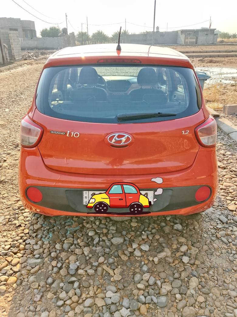 هونداي اي10موديل 20اللون برتقالي غير محدد ناقل حركه اوتماتيك سيارة نضيفه تدفئه تبريد شركه الملاحظات شخط تكحيل بسيط باب العبري للاستفسار الاتصال على الرقم ***********
