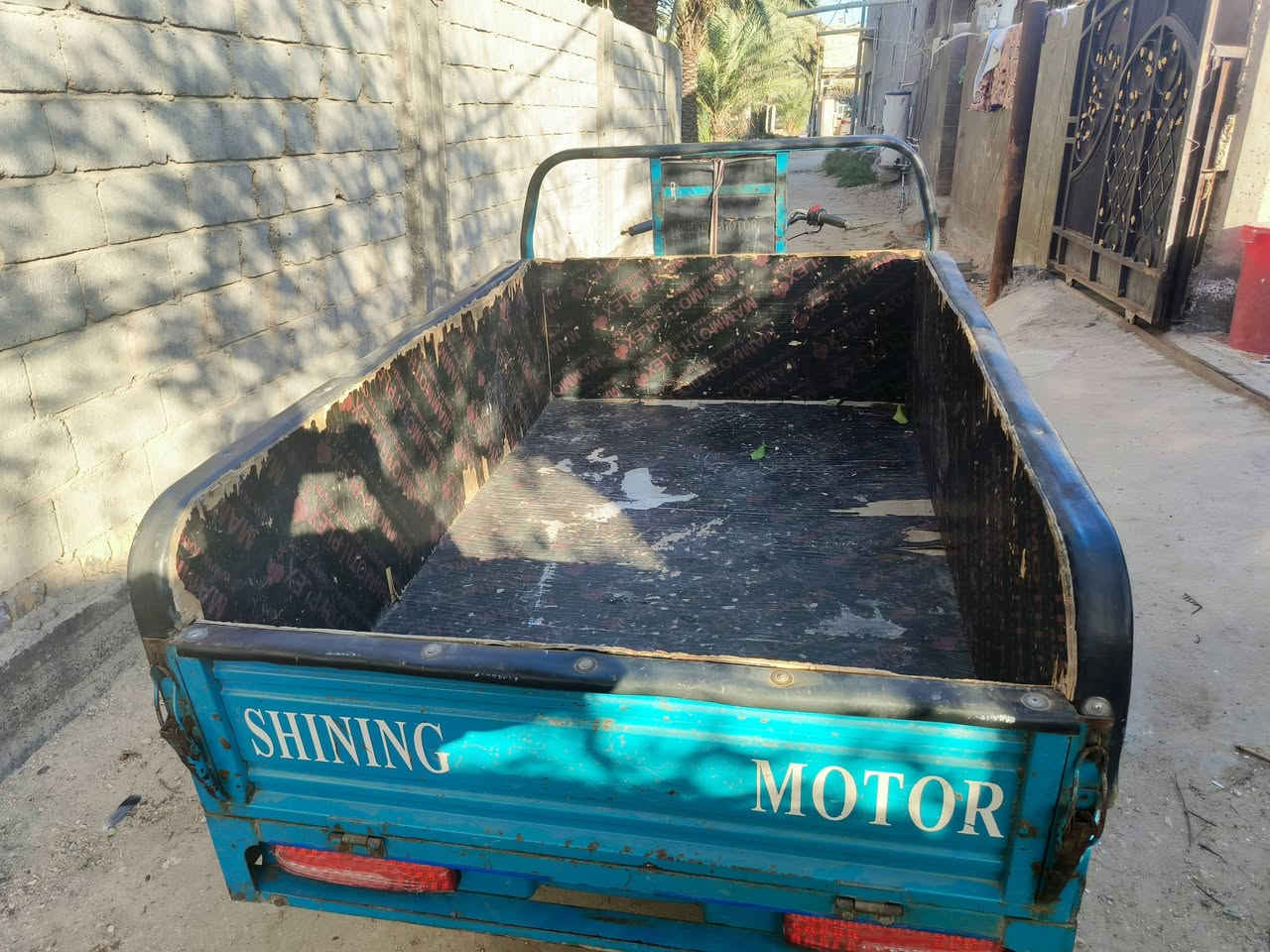 ستوته للبيع مديل20 المكان قرب العلويه شريفه (ع) السعر مليون و600 رقم ***********
