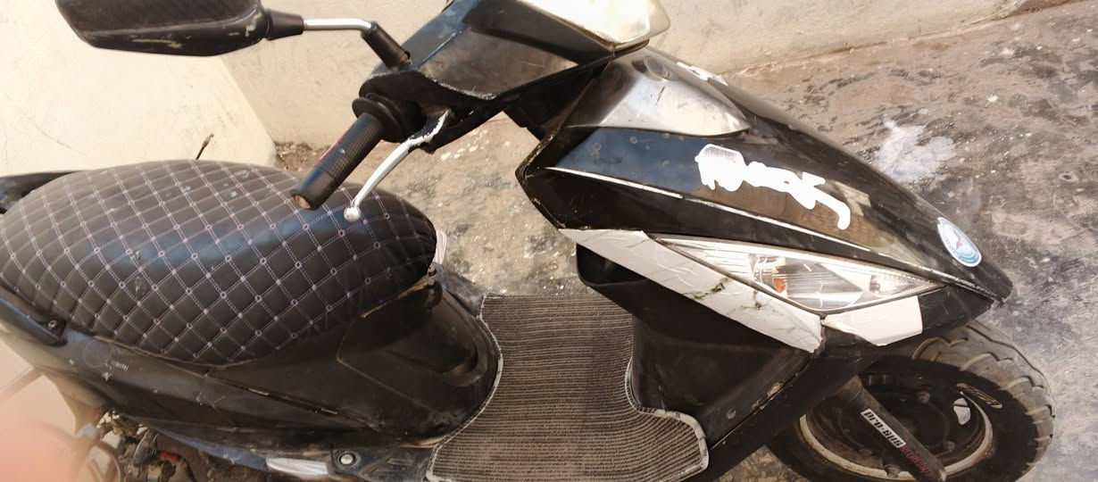 السلام عليكم موجود موطور للبيع عنوان بلرمادي السعر 250بي.مجال


**إذا كنت صاحب هذا الإعلان وتريد حذفه لأي سبب، رجاءا أرسل رسالة إلى الدعم الفني**