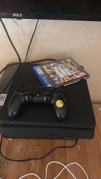 للبيع مستعجل عليه سلم اقراص تواصل 07718153713     السعر 200 بي مجال