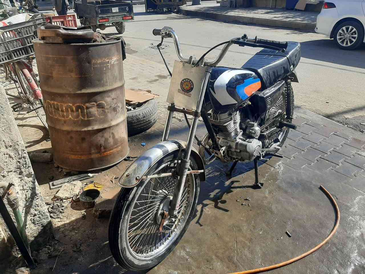 السلام عليكم شباب من رخصة مدير الكروب دراجه كلك للبيع سعره 250 او بيه مجال مكاني نجف مشخاب


**إذا كنت صاحب هذا الإعلان وتريد حذفه لأي سبب، رجاءا أرسل رسالة إلى الدعم الفني**