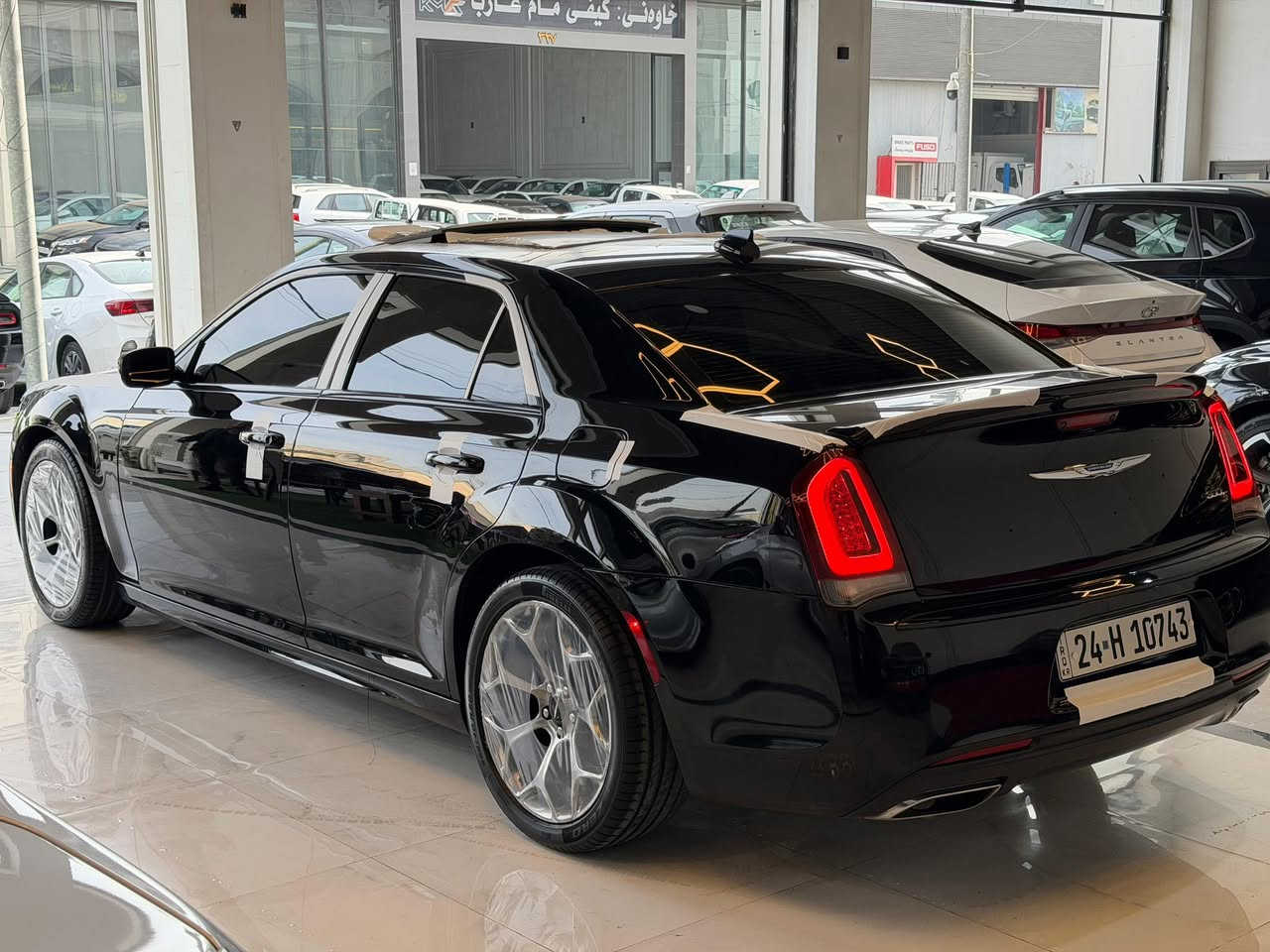 السلام عليكم اوباما للبيع او مراوس فقط ارقم شيمالي 
موديل ٢٠١٨ كندي سيارة داخلها كلين سعرها 💸٢٤٨$ سيارة بدون صبغ فقط مكانين تعديل بارد راس بدنة شوية بيها خفيف 🇺🇸😈
بدون ايرباك بدون شواصي بدون كلشي سيارة ماشي فقط 
٧٦ الف ميل حقيقي كير محرك صدر امامي خلفي كل كفالة جديدة مواصفات فول S بانوراما تشغيل عن بعد
سماعة ب جنطة beats كشنات جلد تدفية ستيرن هيتر 
٢ بصمة بلادي بجم كبير بلادي يحني سيارة فول ☑️
سنوية هزة ارقم كل جديدة لعد ٢٠٣١ بسمو تعويل وكالة نفس يوم ☑️
مكان سيارة اربيل ***********
