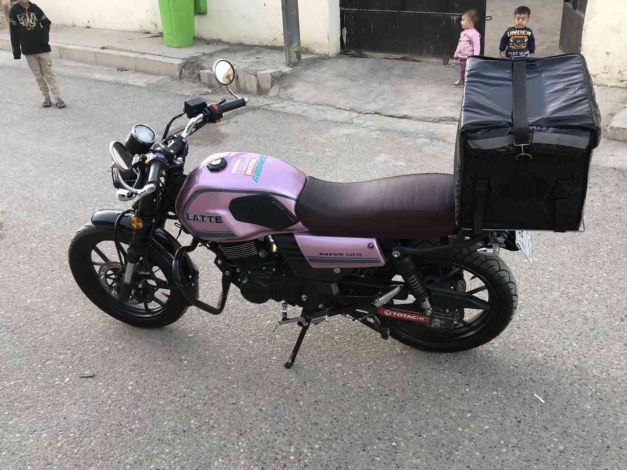 لاتي 23 اصل سنويه مشروع وطني 557
مكانها تكريت دراجه وكاله شرط برغي ممفتوح بيها 

***********
