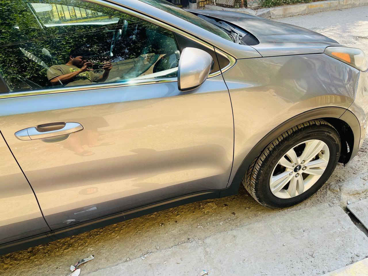 السلام عليكم
سبورتنج 2018
مكينه 2400
السياره خير من الله 
جاهزه من كلشي 
بيها حادث مال امريكا بنيد ونفسه ممبدل
وبل عراق بيها حادث جاملغ امامي فقط 
ماشيه 112 الف
السعر 150 ورقه وبيه مجال بسيط 
مكاني بغداد الغزالية 0784 124 0640
