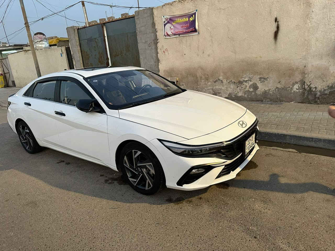 السلام عليكم الانترا تجميع صيني مديل 2024كفاله عامه فول مواصفات فتحه تحكمات حساسات فول الاخير  السعر 139رقم أربيل تحويل وكاله حاظر ماشيه 49الف العنوان البصره القبله استفسار *********** البصرة, العراق
