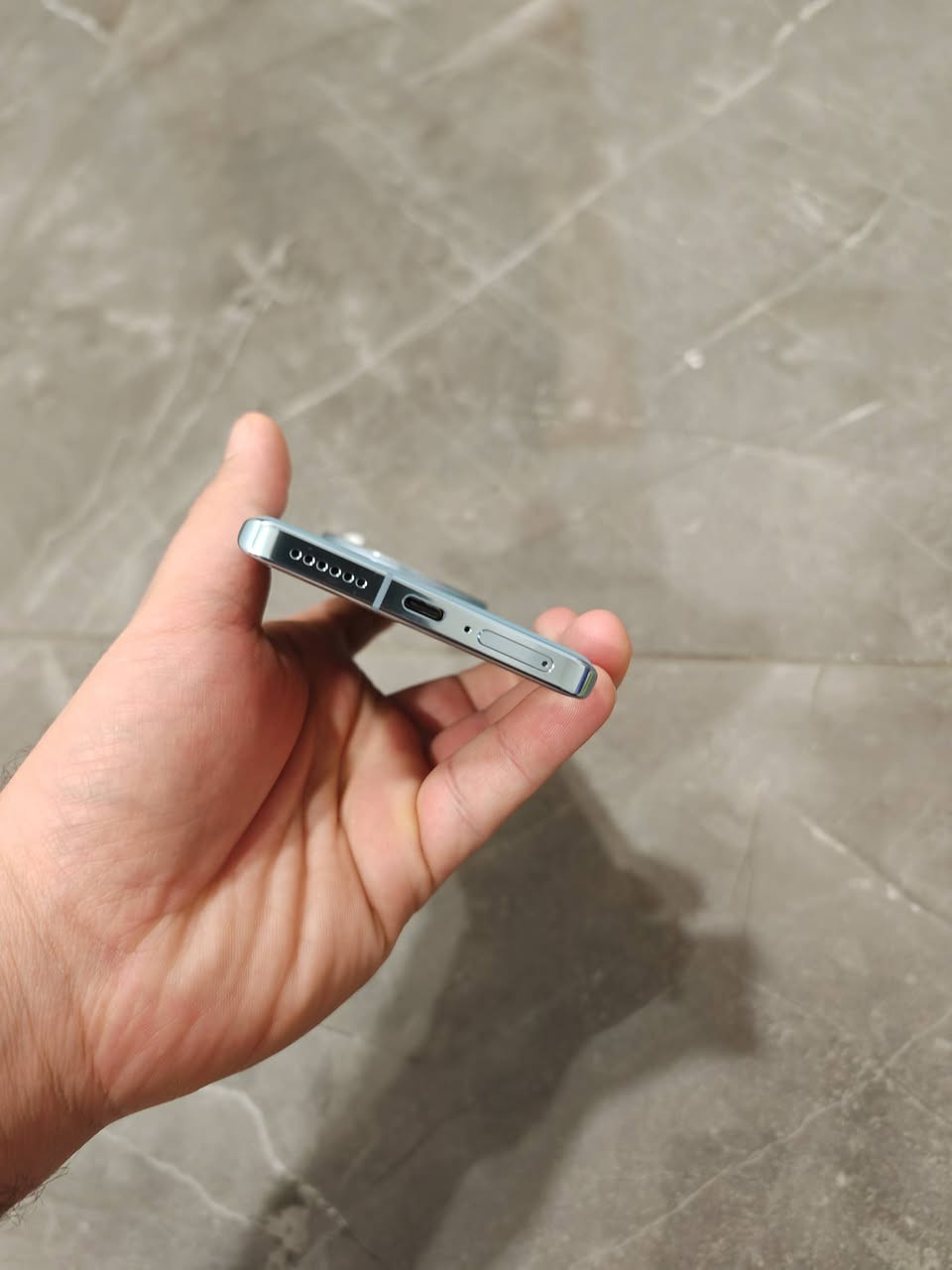 Vivo x100
نظافه 100%100
ذاكره 256
رام 12+12
 صحه بطاريه 94
معالج ميدياتك Dimensity 9300
 دبل شريحه يدعم تسجيل مكالمات 
بطاريه 5000
 باقي مواصفات  معروفه 
فقط جهاز بدون ملحقات 
بيع فقط سعر 465
متوفر توصيل


**إذا كنت صاحب هذا الإعلان وتريد حذفه لأي سبب، رجاءا أرسل رسالة إلى الدعم الفني**