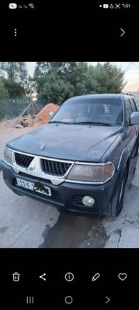 متسوبيشي نتيفيا موديل ٢٠٠٨ دفع رباعي لون فيلي السياره لايوجد فيها أي ن...