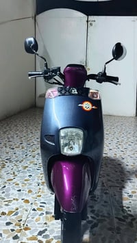 ماكس بوليسي حديث (ياباني أصلي مو صيني ) موديل 2015الدراجة مكفولة وجاهز...