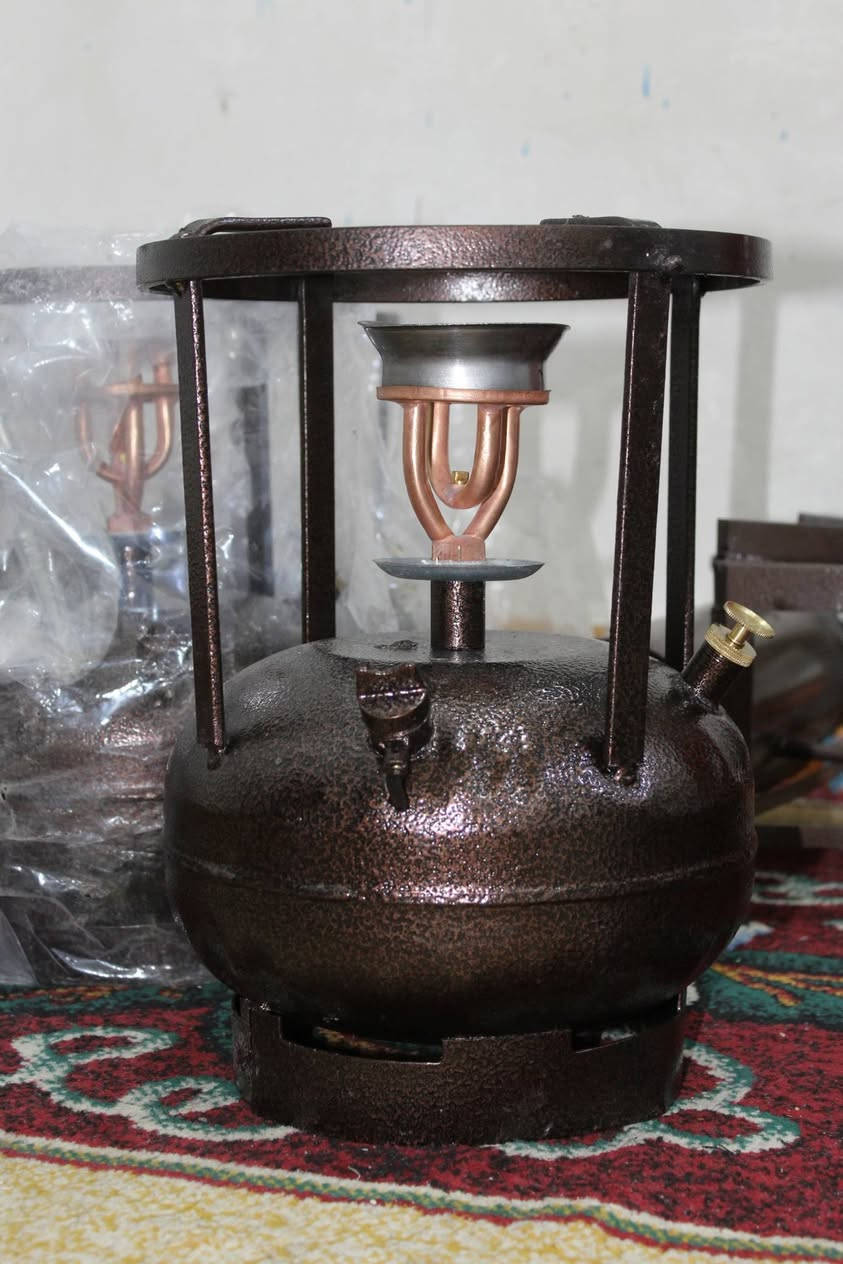 توفر 
الطباخ ببور السوري
التاج نحاس ١٠٠. % مع الدفاش نحاس هندي 
شغل درجة اولى 
متانه عاليه سهل الاستخدام
سعر 65 الف مع التوصيل لجميع المحافظات
***********
