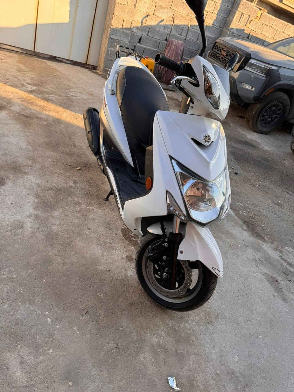 سلام عليكم دراجة سكنس لد ياباني ستان كهرباء قبق نفخ دراجة مكفولة من كفرات ومكينه السعر 12رقم الهاتف ***********
