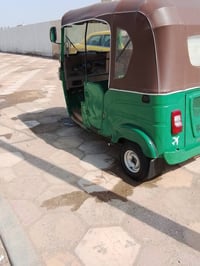 شلونكم شباب تيك توك للبيع موديل 21 شهر 11 التيك تيك مفتوحه بوشه وبستمط...