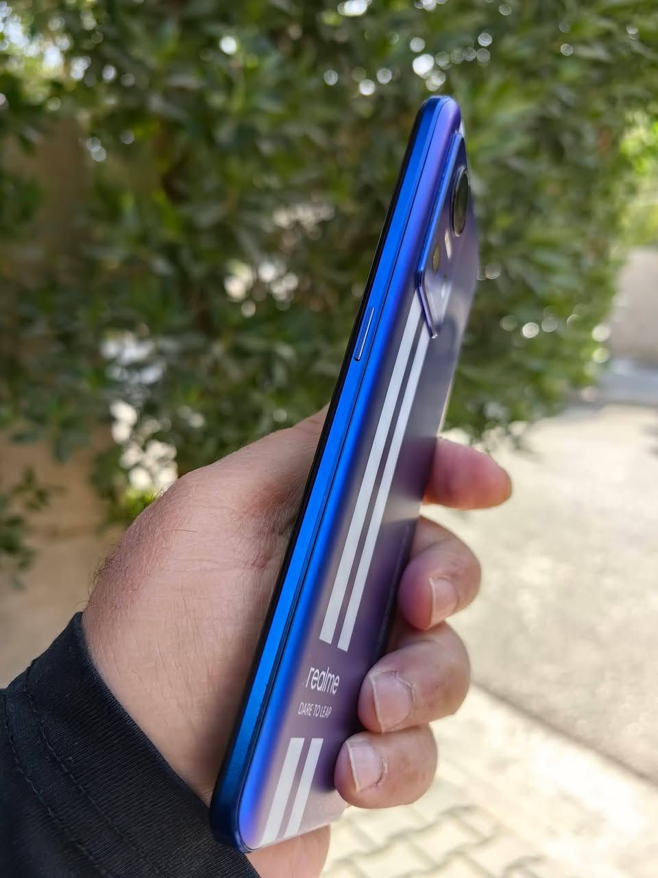 Realme GT NEO3 150w
ريلمي جي تي نيو 3 5g 
ذاكرة 256 عشوائي 12+12 
شاشه امولد 120 هيرتز 
معالج دايمنستي 8100 
كاميرات من سوني imx 766 50+8+2 مع تصوير الفيديوات 4كي 60 اطار 
اماميه 16 
بطاريه 4500 بقوة شحن 150 واط 
سماعات ستيريو 
جهاز نظيف جدا ويا فقط شاحن وكفر 
علما الشاحنه يشحن 65 واط 
بيع او مراوس
سعر240


**إذا كنت صاحب هذا الإعلان وتريد حذفه لأي سبب، رجاءا أرسل رسالة إلى الدعم الفني**