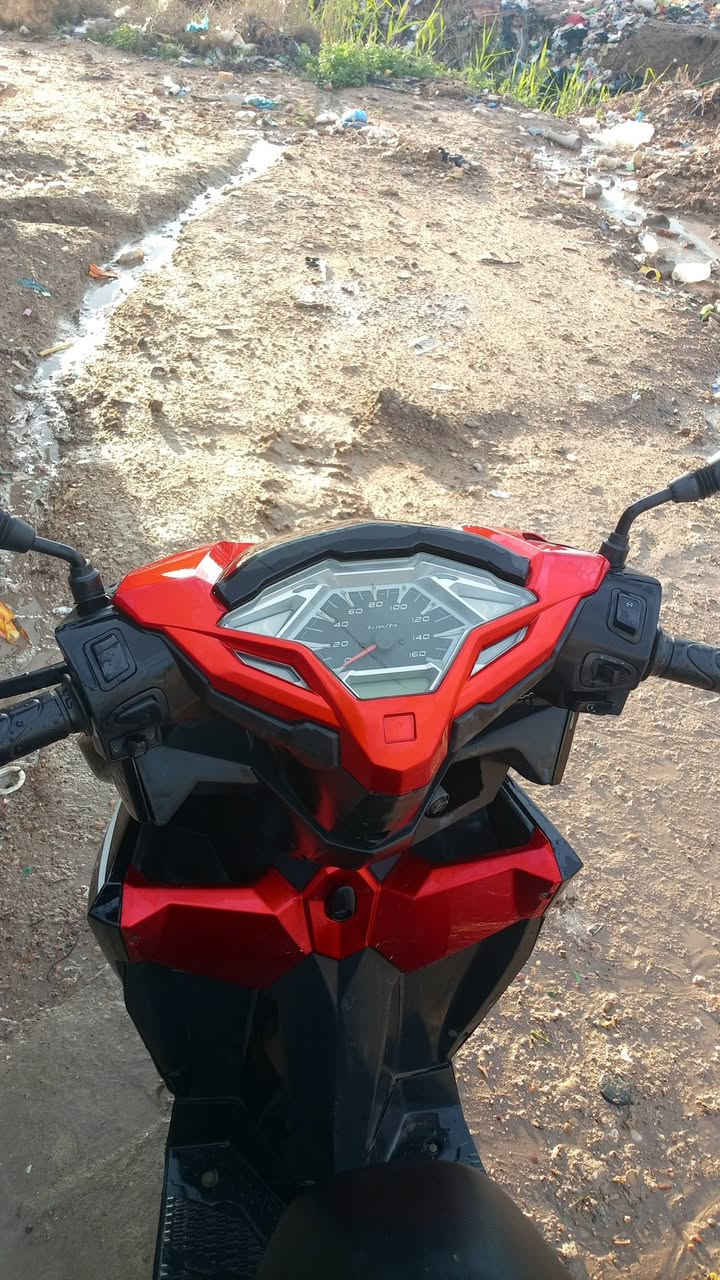 سلام وعليكم دراجه GTS لايت عالي ناصي اشاير كله شغل محرككفاله هواندي اذا اكو مراؤس اؤ بيع سعر 800 وبيه مجال حسب القناعه بعده جديده اؤراق بيه سرعته 160


**إذا كنت صاحب هذا الإعلان وتريد حذفه لأي سبب، رجاءا أرسل رسالة إلى الدعم الفني**