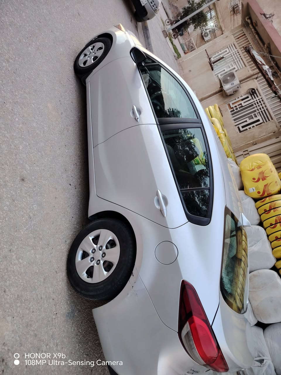 البيع لو المروس أحدث منها ونطي فرق فورتي موديل 2017وارد امريكي مكينه 2000 ماشيه 100 رقم أربيل تريد وكاله تحويل السعر 120 مكاني كربلاء شراي يتصال ***********
