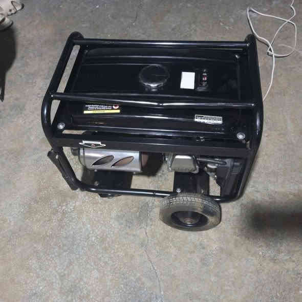 سلام عليكم ورحمة الله هاذه مولد حيل نضيف بل شرط مابي عيب السعر 125ولشري يدلل *********** كركوك
