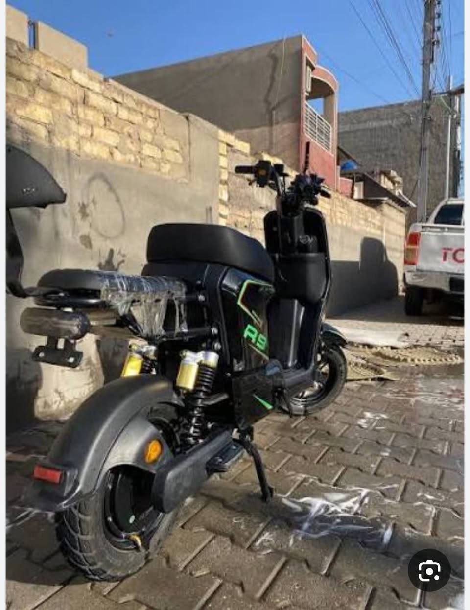 السلام عليكم دراجه شحن للبيع جديده كلش مستعمله فقط اربعه أيام ٦ بطاريه و٤ نمره ***********  السعر ٥٥٠
