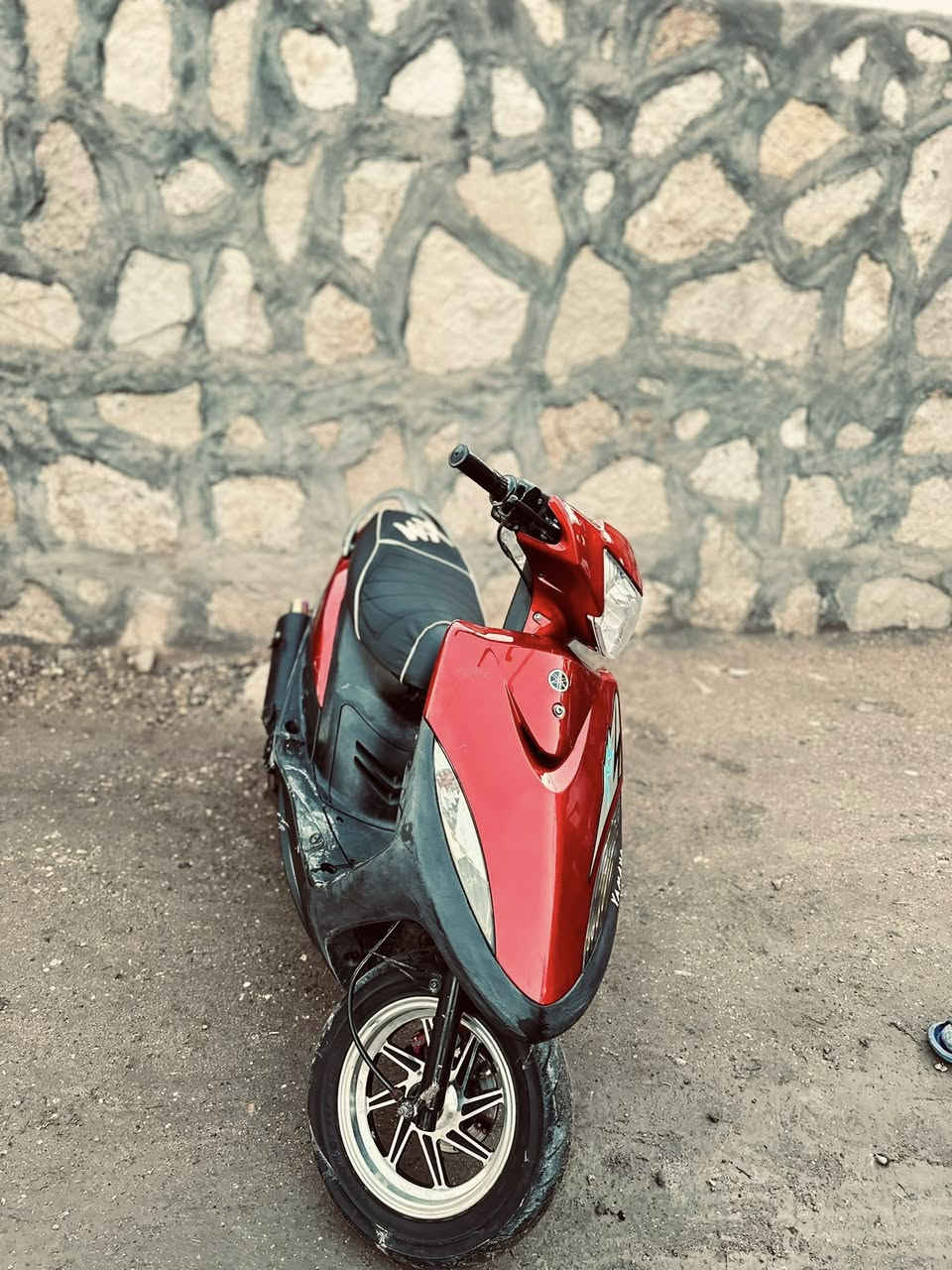 سلام عليكم ماكس عدله صار ٥ اشهر من اشتريته دراجه نضيفه كلش ومداري الدراجه من كل النواحي بوشه٤٩ دراجه مافتوحا كلشي بيه بلادي موجود كفراته البلادي البك لايت الخلفي البلادي الصالنصه البلادي والمرايتات كامل ملحقاتها موجوده  
المكان كربلاء طويريج قرب المعهد الفني 
  0781 016 7822السعر بلاش والله مقارنت بنضافتها 850وبيه مجال  رجائاً للشرايه فقط
