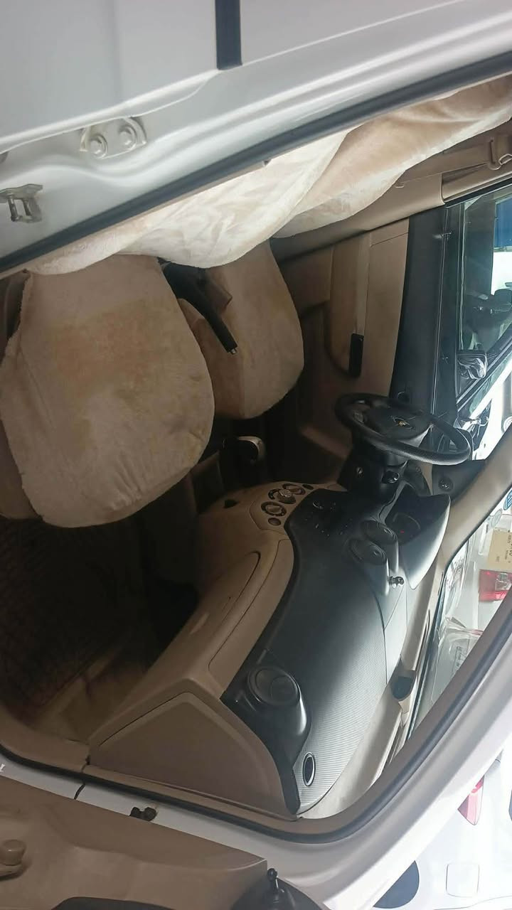 ئه فيؤ مه كينه بجوك ناو زه رد 3بارجه ي بؤياخه موديلي 2010 سه نه وي به سه رجوه مه كينه و گير به شه رتي    100فيتةر  بي تةقةو رةقة  بي مةسرةف بو مةسرةف مةكةري 60كةلاو كةمي معامةلة مشتةري ني سةرمان مةهيشينة لةكةل ريزم السليمانية, العراق


**إذا كنت صاحب هذا الإعلان وتريد حذفه لأي سبب، رجاءا أرسل رسالة إلى الدعم الفني**