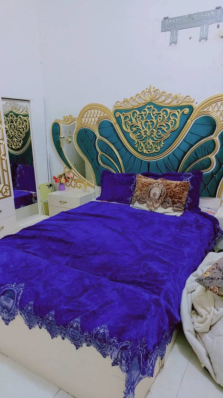 قرفة خشاب تركي جديد كلش 
المكان ميسان ابرمانة  
س ع ر مناسب كلش ***********
