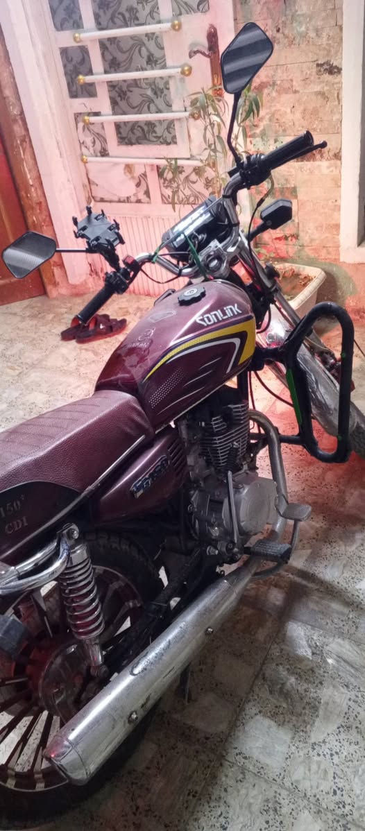 سلام عليكم ايراني سونك 24 عل 25 دراجه كفاله عامه مكينه 150 مكاني بغداد حسينيه راشديه سعرهه 800 وبيهه مجال قليل ممتواجد عل فيس ***********
