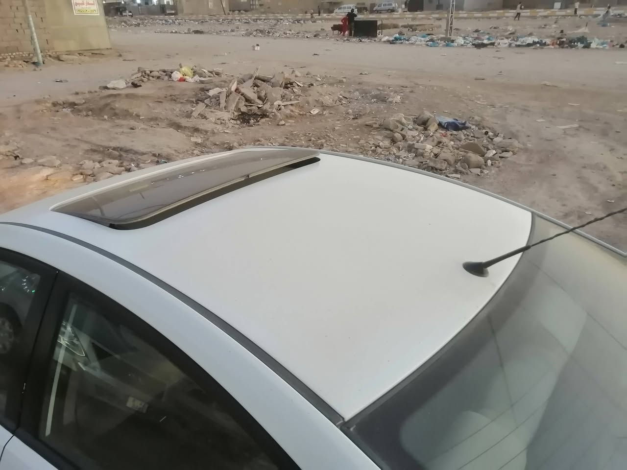 اكسنت 2015 خليجي رقم ذي قار دولي بسمي فول مواصفات وجاهزه السيارة حلو وماشتغله تكسي مكاني الناصرية المركز ***********  السعر 105 وبيها مجال كلش قليل
