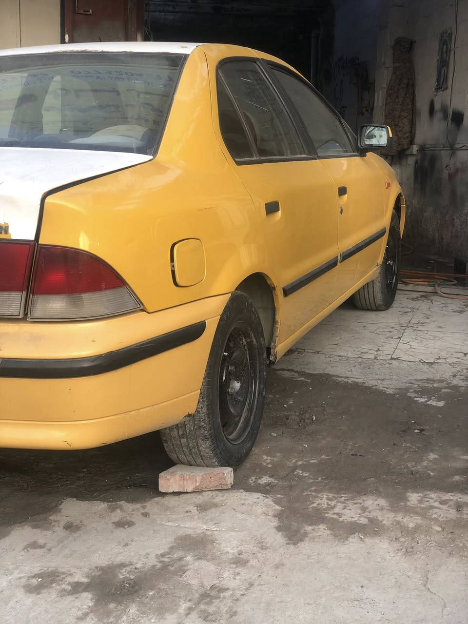 سلام عليكم سمند للبيع مديل ١٢ ناطق رقم بغداد تحويل ثاني يوم سيارة بيه صبغ الجاملغ والبنيد فقط الباقي بلاد شراي تصل وتدلل رقمي ***********
