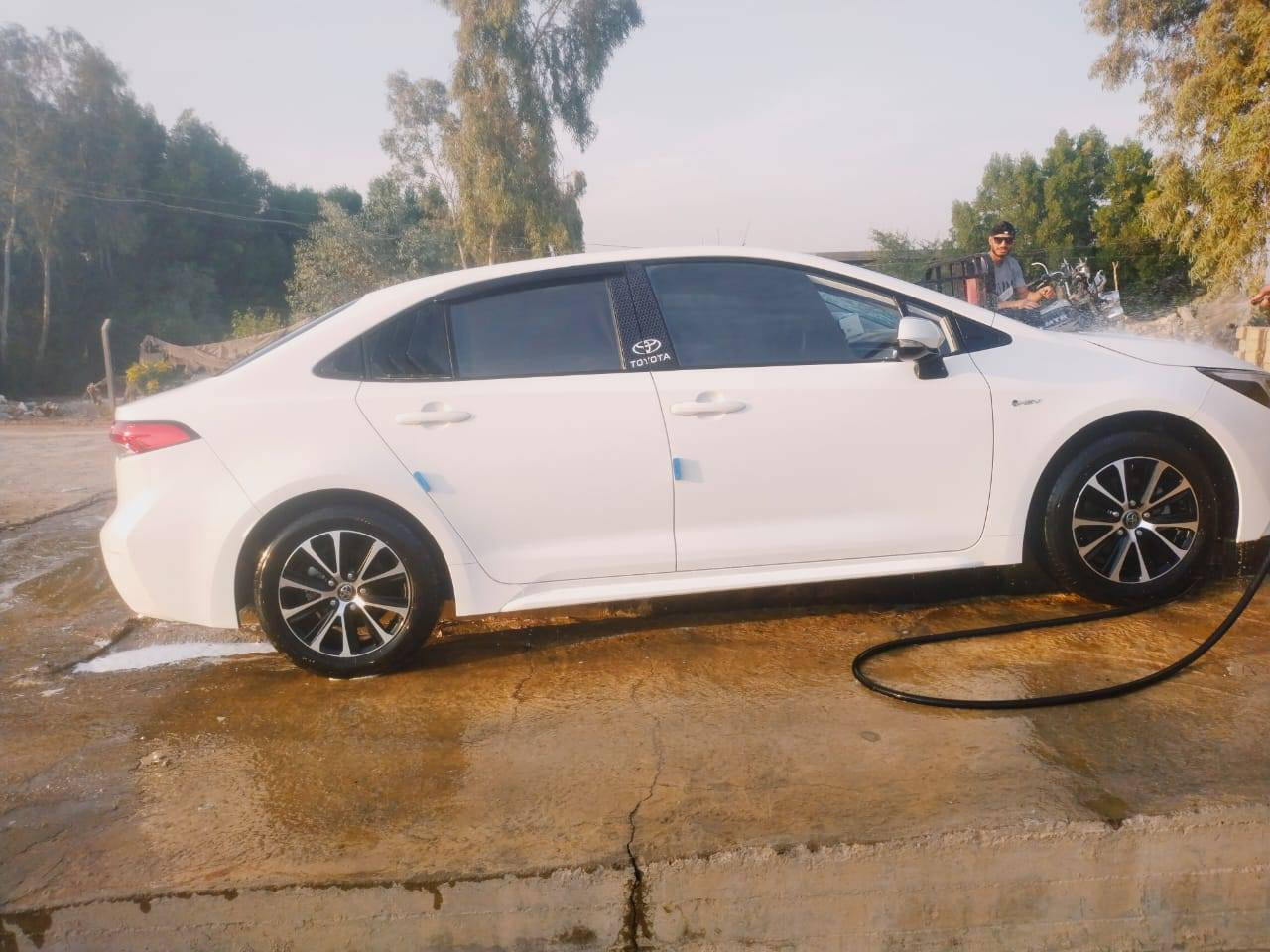 السلام عليكم
تويوتا كورلا هايبرد 2025 HEV شكل الخليجي
✅مثبت لوحات بغداد رقم حلو✅
 زيرو فول مواصفات
✅بصمة عدد 2 
✅كشنات مخمل
✅رادارات
✅لايت زينون
✅بك لايت لد
✅فتحة
✅بصمة عدد 2 
✅ارضيات 
✅كراسي جلد
✅ستيراً جلد
✅تبريد شاشة
✅قطعتين تبريد
✅سايد بريك كهرباء
✅اوتو هولد
✅بلوجكتر
✅مانع نزلاق
✅مانع نحدار
✅دشبول دجتال
مكان السيارة كربلاء بيها رقم حلو 
سعر السيارة : 148$  
للأسفسار : ***********
