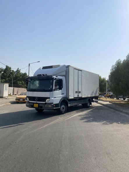 السلام عليكم للبيع اتيكو مارسيدس 
✅المواصفات ✅
مديل ♦️2009 ♦️
جام كهرباء 
تبريد بلادي 
ادبلو 
♣️اربعة سلندر ♣️
الطول ستة وربع 
جوبلس خلفي سبرنك امامي 
تخم تاير جديد باتري جديد 
ضريبة صفر 
باب جك 
تباع السيارة ♦️شاصي ♦️او ♦️كامل ♦️
مكان بغداد الحرية ***********☎️
