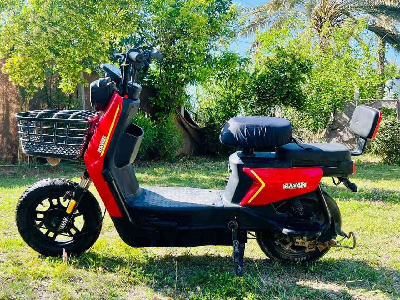 للبيع بايسكل شحن.... 🔥🔥
موديل.: 2025🔥🔥. 
بطاريات:  اربعه🔥🔥
سرعه حقيقي: 45 🔥

نضيف 80%🔥

رقمي: *********** للاستفسار او المشتري

تلحك متلحك اخر قطعه.. 🔥🔥
المكان:  كربلاء العطيشي. 🔥💁🏻‍♂️
سعر: 350 بي مجال بسيط🤯🤯
