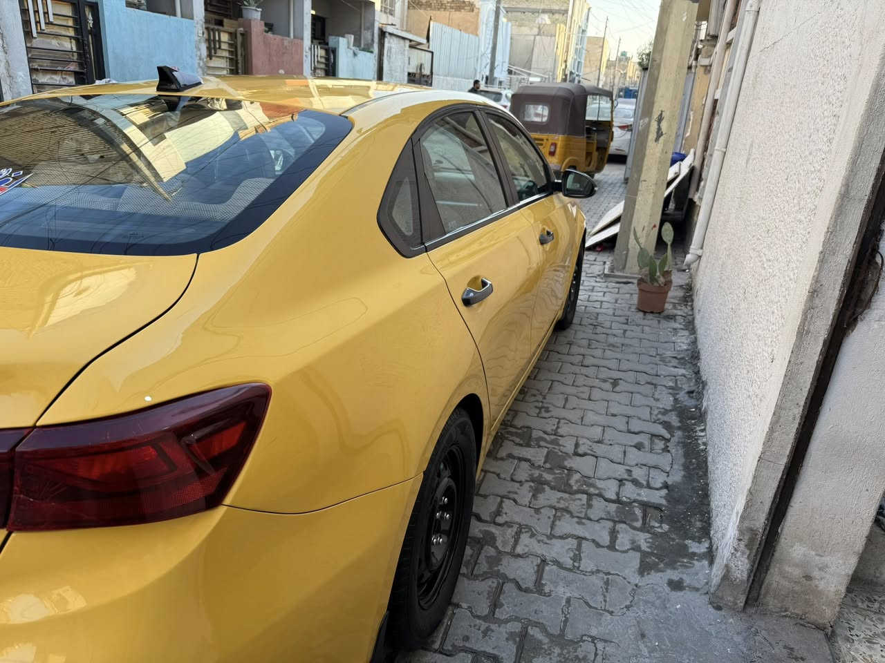 فورتي 2019 سياره جديده جاهزه من كلشي ماشيه 95 تخم تاير سياره باسمي هيئه مصفره مكاني الحريه ***********
