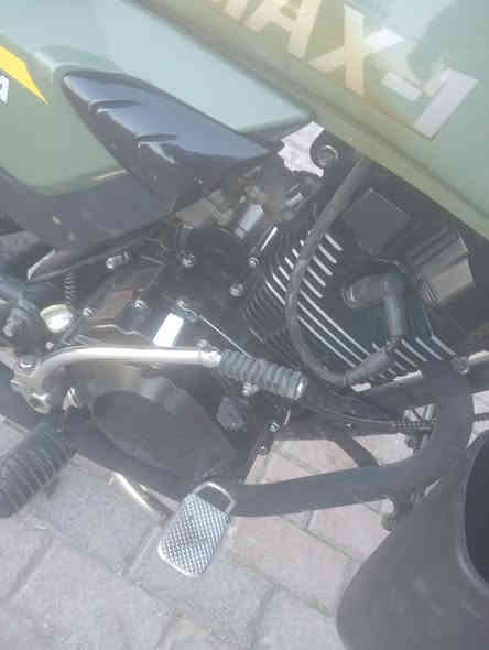 السلام عليكم شباب دراجه للبيع كامله وجاهزه واي نقص ما بيها موديل 2025 مكاني بغداد مدينه الصدر السعر 850 وبيها مجال ***********
