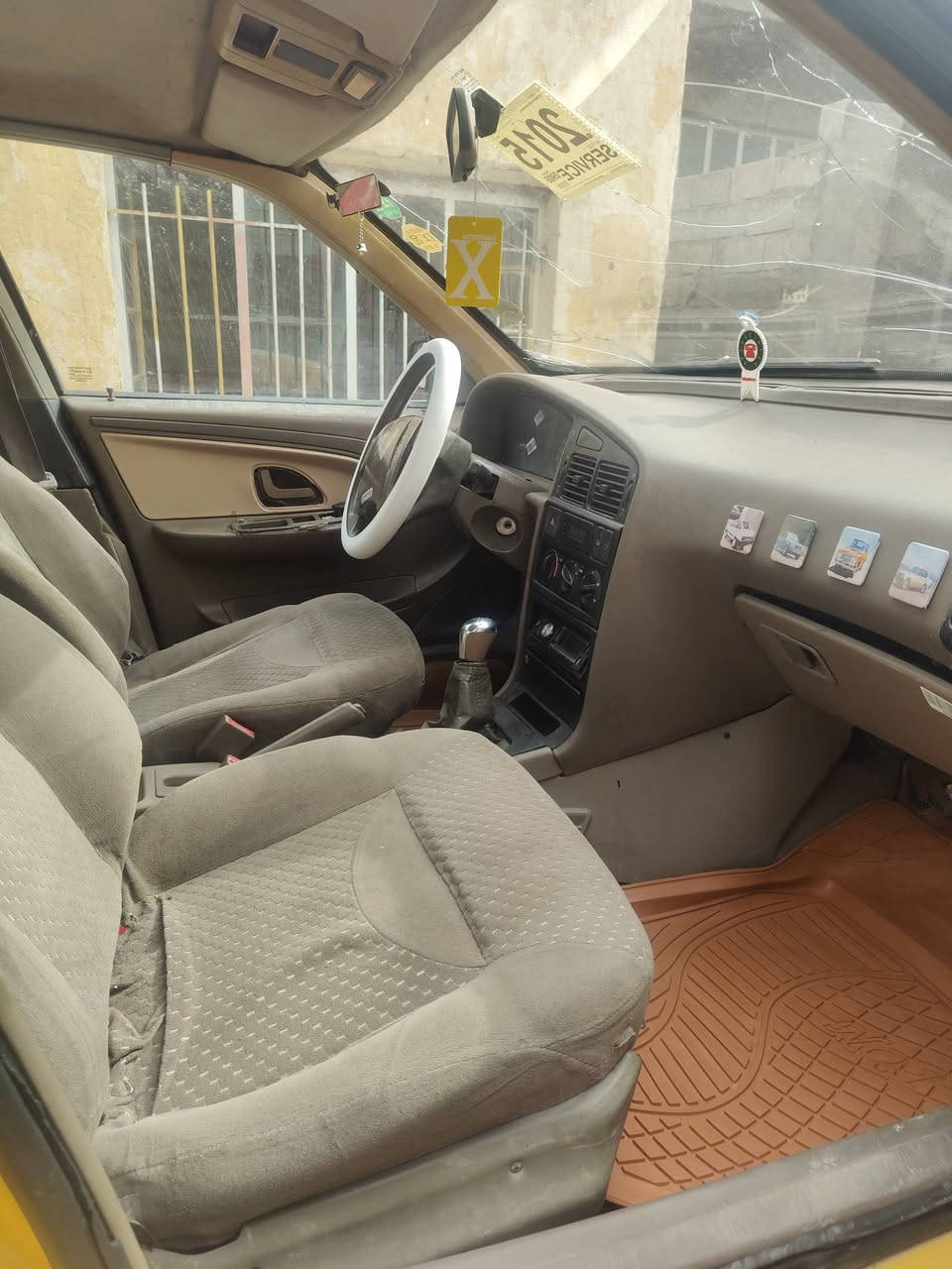 سلام عليكم بيجولميس 2015محرك بي خيط تبخير صدره جديد تخم تاير خط ابيض بيه ضربه جاملخ مامي او خلفي مصفره هيه او غرمات
البيع سعره 33ورق بغداد جسر ديالى القديم 
***********
***********
