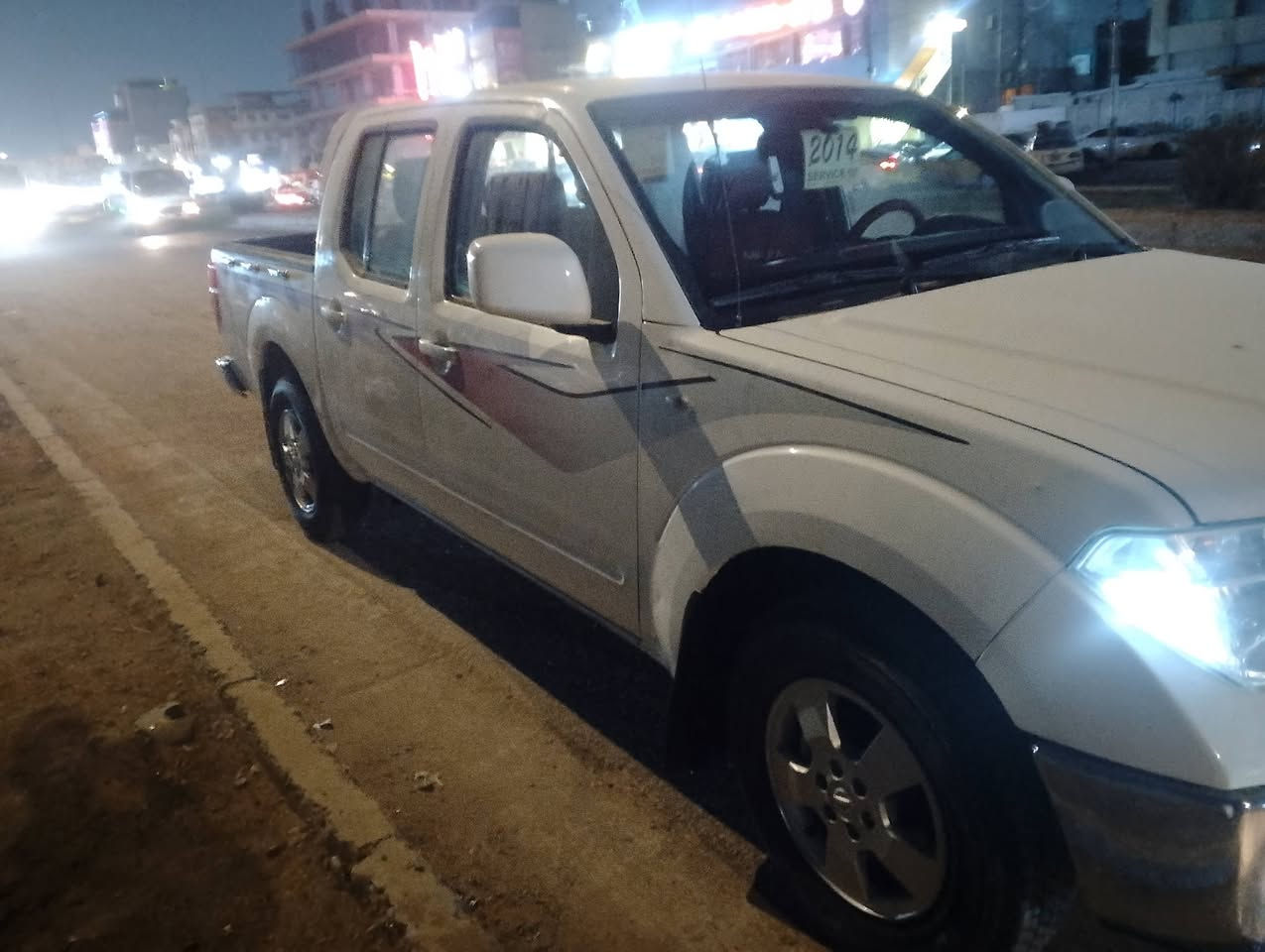 نيسان نافارة موديل 2014 رقم ادهوك سنوية جديدة 30 كير اوتوماتيك مكينة مامفتوحة بية  صبغ ربع صفحت البدي اليسرى وبلجاملغ اليسرى فوك الواقية تخم تاير حدادية جديدة السعر 115 وبية مجال مكاني بغداد ***********
