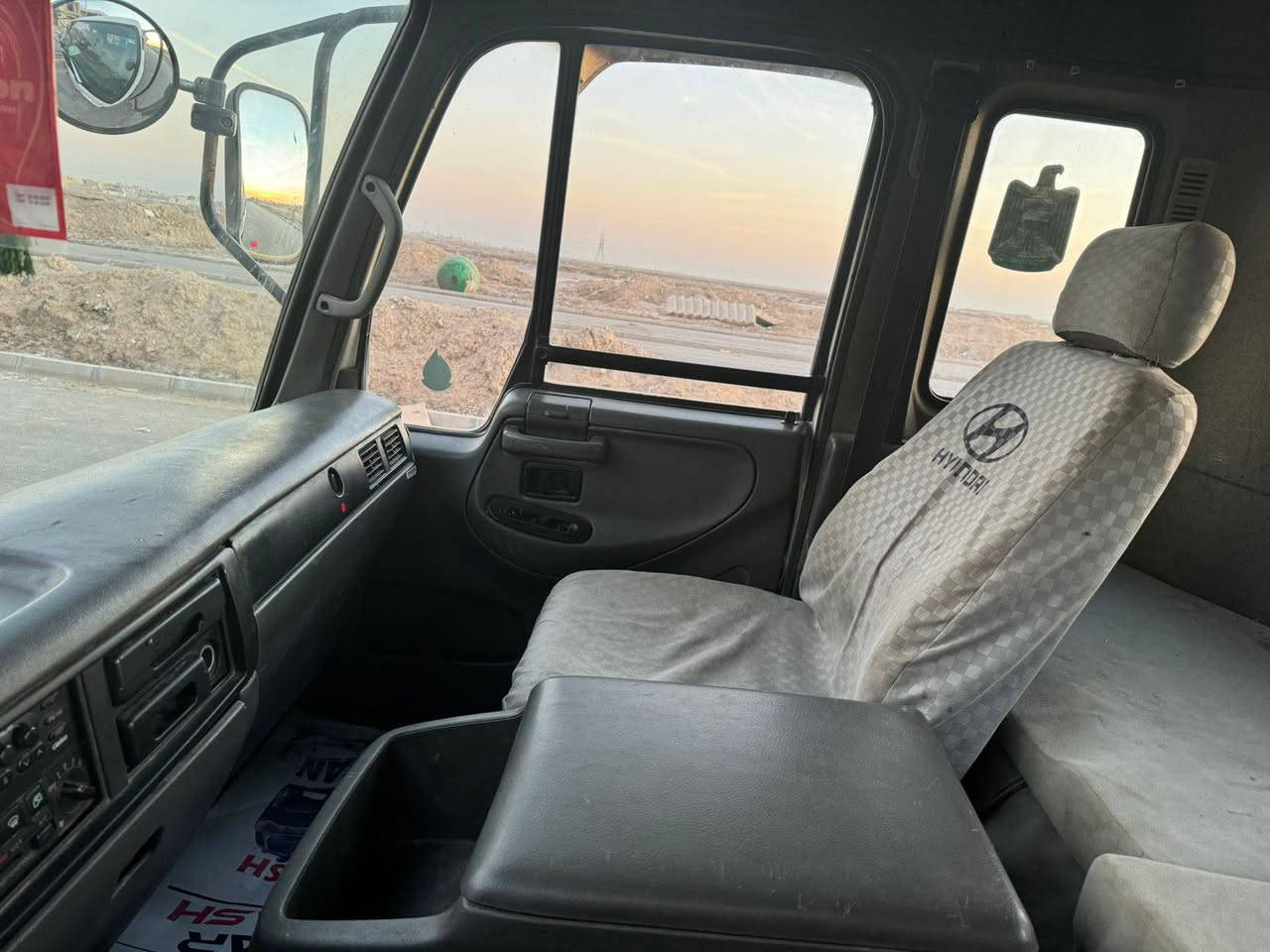 نيسان موديل ٩٣ مكفول كفالة عامة مكينة حاوية كرين مكفول شاصي كفالة سنوية جديدة بأسمي السعر ١٦٠ الاتصال على الرقم ***********
