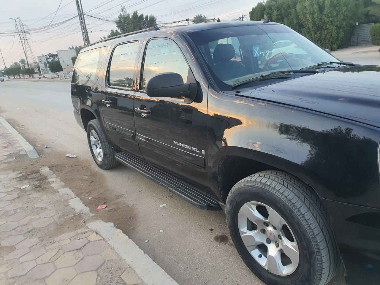 السلام عليكم يوكن 2007 وارد امريكي مكينة كير اكسل خير من الله حادثهة مدكر امامي السيارة جاهزة من كلشي وخصوصي
السعر 165 وقابل لتفاوض 
***********
مكتن السيارة بغداد الغزالية
