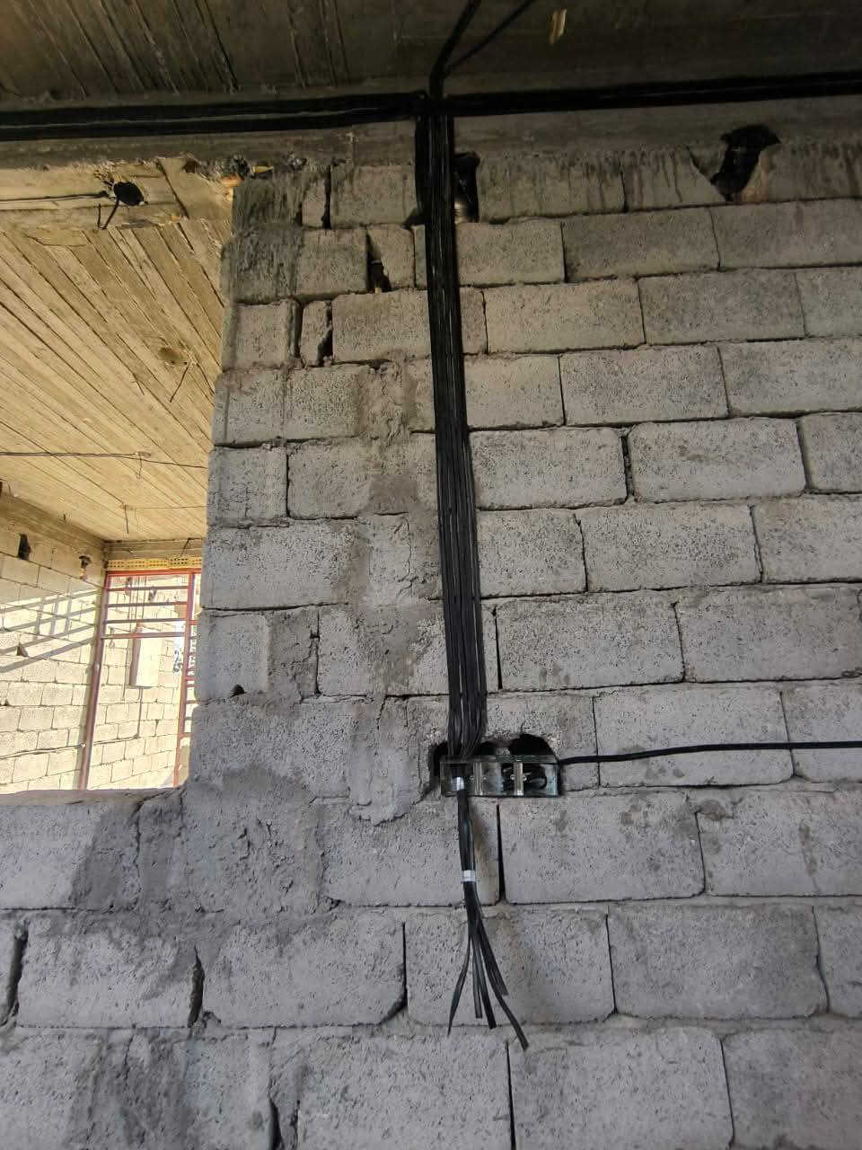 السلام عليكم
تأسيسات عامه وبأنسب الاسعار 
كهرباء صحيات ***********
