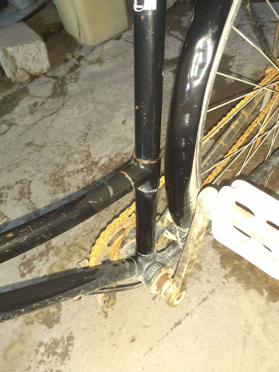 عبد الحليم كبس متروك ما بي شي فقط اصطاب ونفخ تايات فقط نضيفه اللشه السعر 55 وبي مجال حك جيتك مكاني حي الانتصار


**إذا كنت صاحب هذا الإعلان وتريد حذفه لأي سبب، رجاءا أرسل رسالة إلى الدعم الفني**