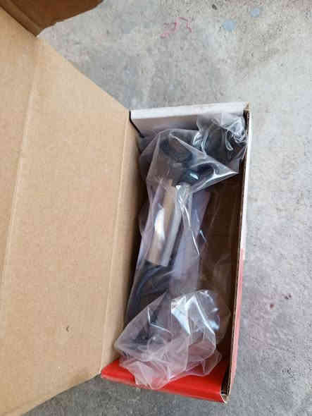 سلام عليكم عندي بك لايت سياره امكراند الحجم الكبير c8 محرك كامري ومجاول 3بعدهن جدد بلكارتون من الصين جابوهن وبك لايت واحد نضيف واحد محتاجله جامه شغلات جانن بسياره مالتي الي يحب يتصل ***********
