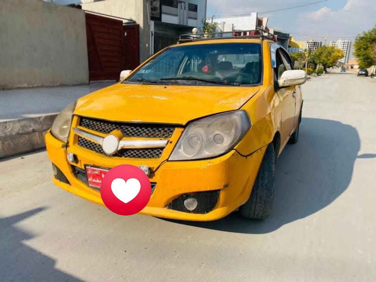 سلام عليكم جيلي  للبيع 2011 رقم بغداد احمر العنوان الفلوجه سعر ٢٢ وبيها مجال قليل  للستفسار اتصل ***********
