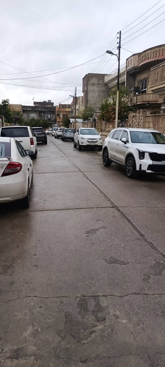 عروض مكتب اساور للعقارات 
دار للبيع في حي الصديق الاولى
سعر مناسب
بناء حديث 
موقع مميز جدا قريب من سايدين
المربع الاول 
شروق تام
البيت فارغ استلام فوري
شرط التحويل
سند طابو الزهور
شارع تبليط 10 متر
100 متر طابقين
سعر مناسب
لمعرفه السعر اكتب تم ليصلك على الخاص
للاستفسار زياره المكتب سايدين البحرين مقابل مطعم احمد الحاج صلاح
***********
***********
