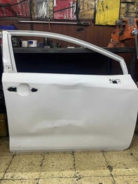 باب كورولا • شكل امريكي • بيه ضربة