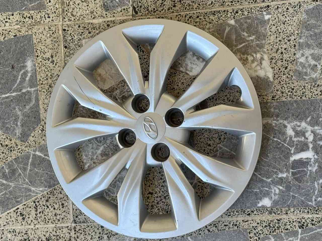 السلام عليكم
كبات اكسنت موديل 19 اصلي عدد ٣ ادفع سعر عجبني ابيعك مكاني موصل ايسر


**إذا كنت صاحب هذا الإعلان وتريد حذفه لأي سبب، رجاءا أرسل رسالة إلى الدعم الفني**