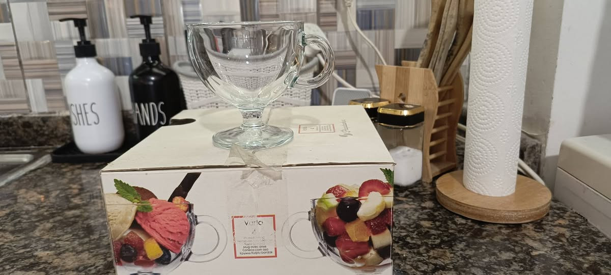 مسالخير يا صبايا 
هدول الغراض للبيع بسبب السفر 
يلي بحب يتواصل عالخاص 
ساق البامبو مع الزريعة الصناعية ٢٠ الف
طقم زبادي بوظة لون بني عدد ٦ ب ١٠ الاف
طقم زبادي بوظة شفاف عدد ٤ ب ٦ الاف 
طقم كاسات شرب عدد ٤ ب ٥ الاف 
طنجرة ضغط استعمال قليل ماركة زيو ب ٢٥ الف 
طقم كاسات شاي مع الصحون عدد ٦ ناقصين بس صحن ب ٦ الاف
طقم فناجين قهوة مع دولة وسكرية وصينية خشب عدد الفناجين ٥ ب ١٥ الف 
مزهريات لون ابيض طقم مع الازهار الاصطناعية ب ٢٥ الف


**إذا كنت صاحب هذا الإعلان وتريد حذفه لأي سبب، رجاءا أرسل رسالة إلى الدعم الفني**