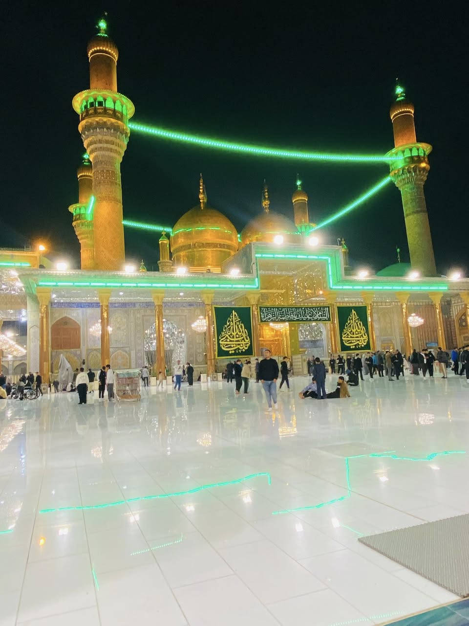 بعون الله زياره الى سامراء يوم الجمعه بسعر 10 الاف فقط  وزيارة الامام الكاظم ع وزيارة ابراهيم الاشتر ع
وزيارة سيد محمد سبع الدجيل ع
وزيارة الامامين العسكريين ع
الساعه 3 الفجر 
مكان التجمع قرب الدفاع المدني
باص منشأة 
للحجز على الارقام التاليه
***********
أخوكم كاظم علاوي
